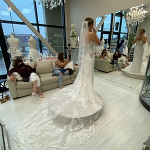 Enzoani Wedding Dress